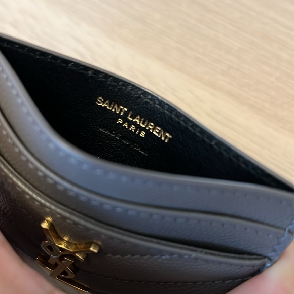 Saint Laurent Monogram Matelass Fog/Gray Leather Card Holder - Picture 6 of 9
